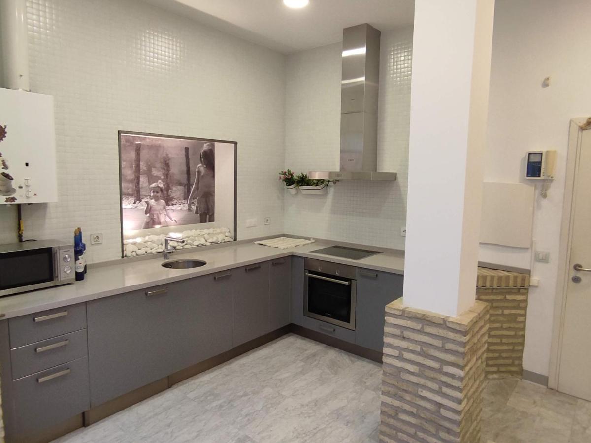 Apartamento Un Jardin En La Alfalfa - Kainga Homes Sevilla Exteriör bild