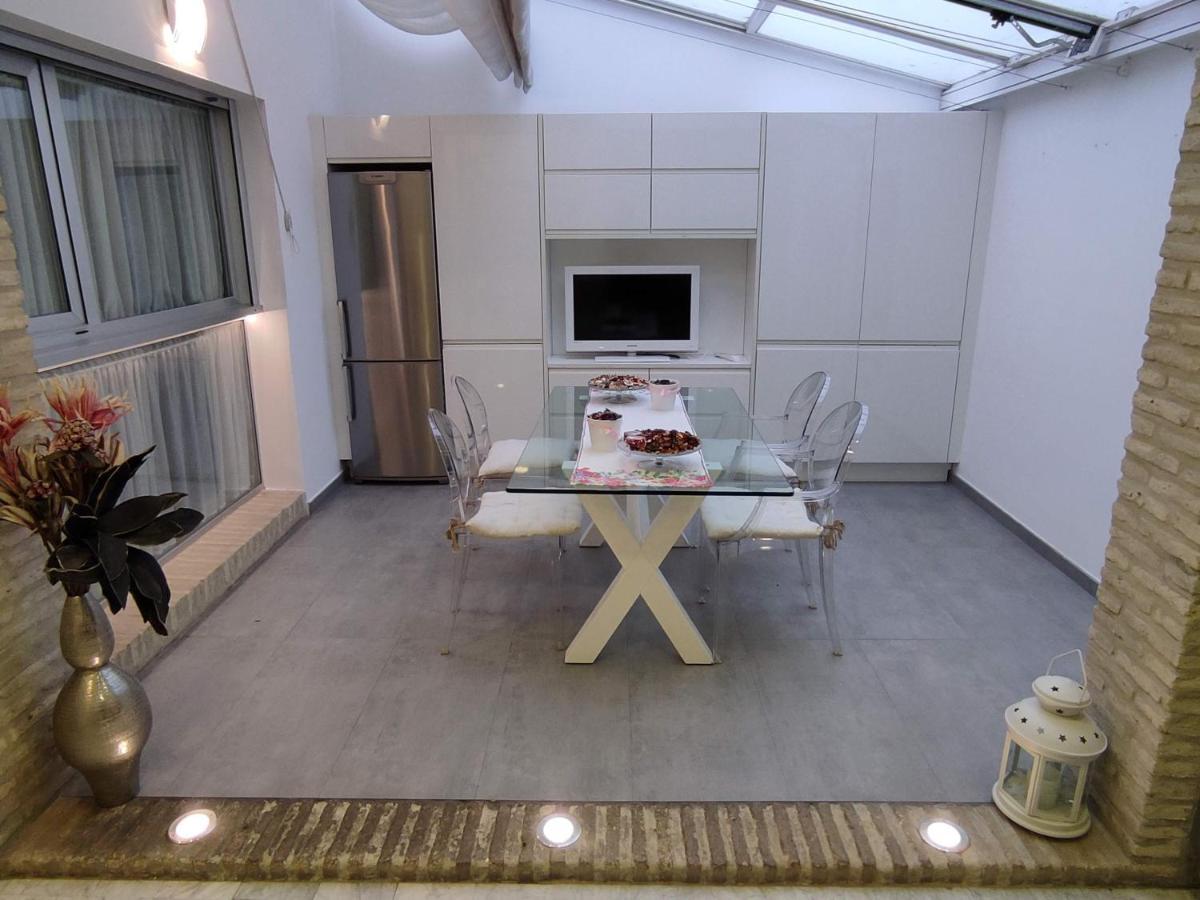 Apartamento Un Jardin En La Alfalfa - Kainga Homes Sevilla Exteriör bild